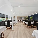Western Laegreid 3*