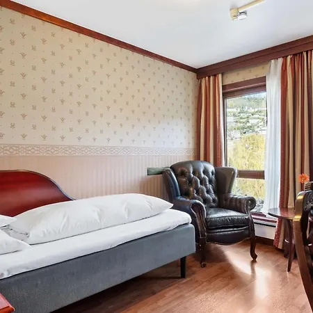 Western Laegreid Hotel 3*